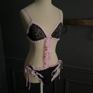 Victoria’s Secret The LACIE one piece size Small